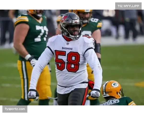 迈卡·帕森斯冲传手表现 包装工防守组升级