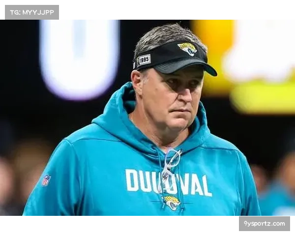 美洲虎主场36比19轻取小马 豪取四连胜稳居美联南区头名 美洲虎主场36比19轻取小马 豪取四连胜稳居美联南区头名